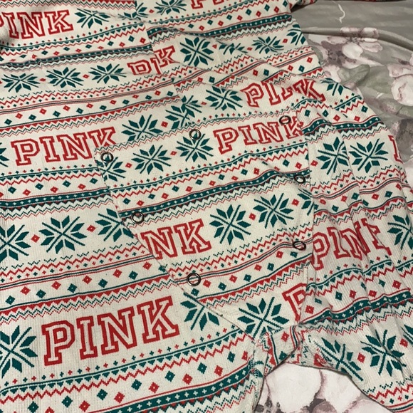 Link Christmas Onesie - Picture 3 of 3